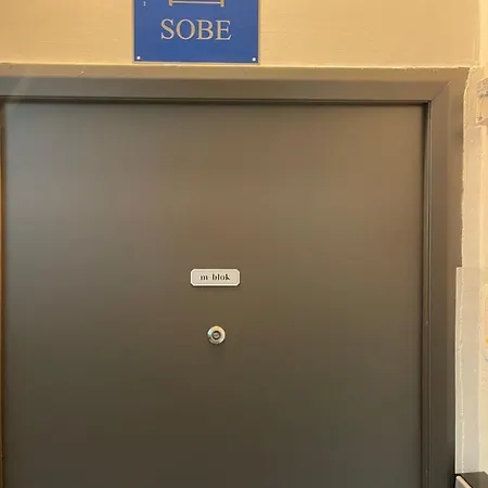Gostinjska kuća M-blok Zagreb