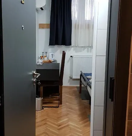 Gostinjska kuća M-blok